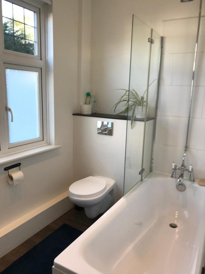 Apartamento Regent Road Annexe Surbiton Exterior foto