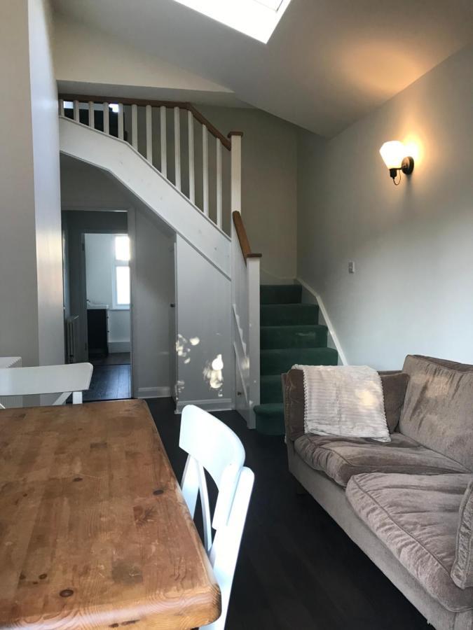 Apartamento Regent Road Annexe Surbiton Exterior foto